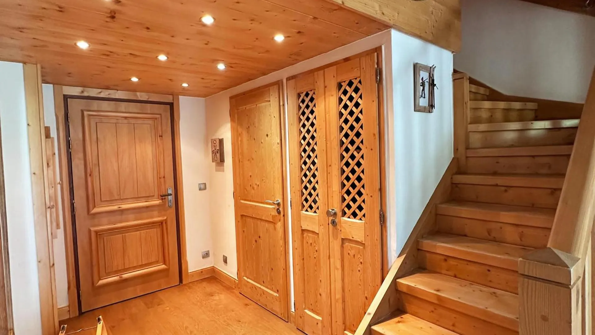 Duplex Spacieux Avec Piscine Couverte, Balcon Et Parking, A 300M Du Centre Et Proche Des Pistes - Fr-1-624-137 Samoens Apartment